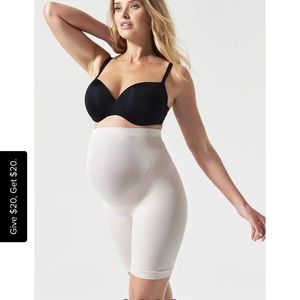 BLANQI Everyday Maternity Belly Support Girlshort in Nude Small NWT